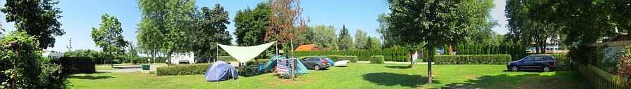 Moravske toplice, otorie v kampu, 4. 8. 2012. Slika je vidna v Google Chromu.