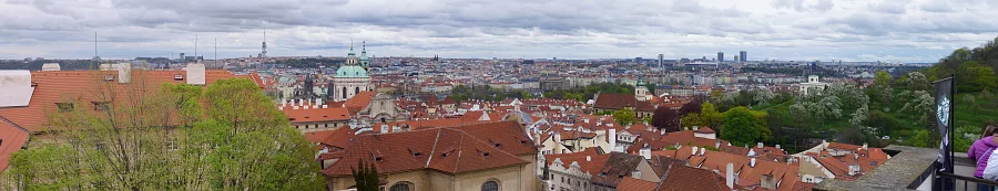 Praga - Razgledna toka Hradany , 17. 4. 2016. Slika je vidna v Google Chromu.